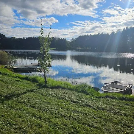 Miejsce Dla Kampera Nad Jeziorem Rydzewo Kemping